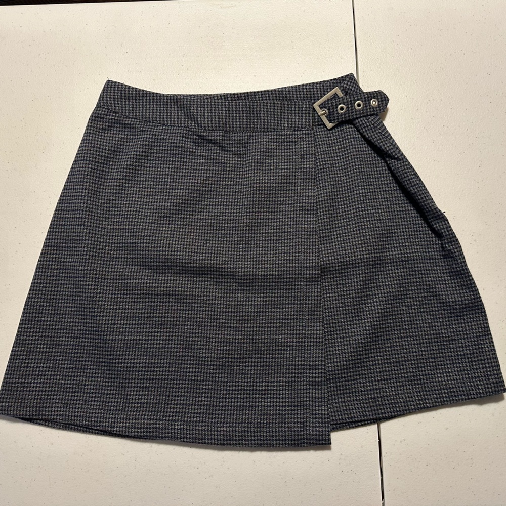 John Galt wrap skirt one size dark grey houndstooth print